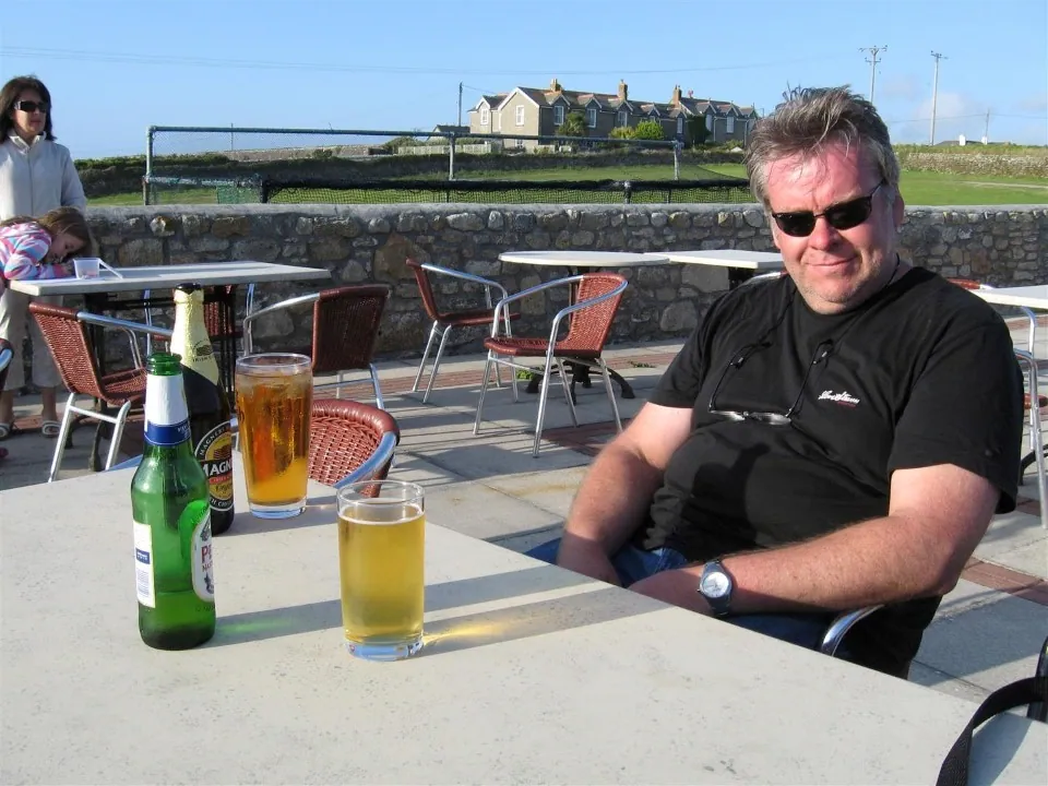 Day 3 cape cornwall golf club   terrace